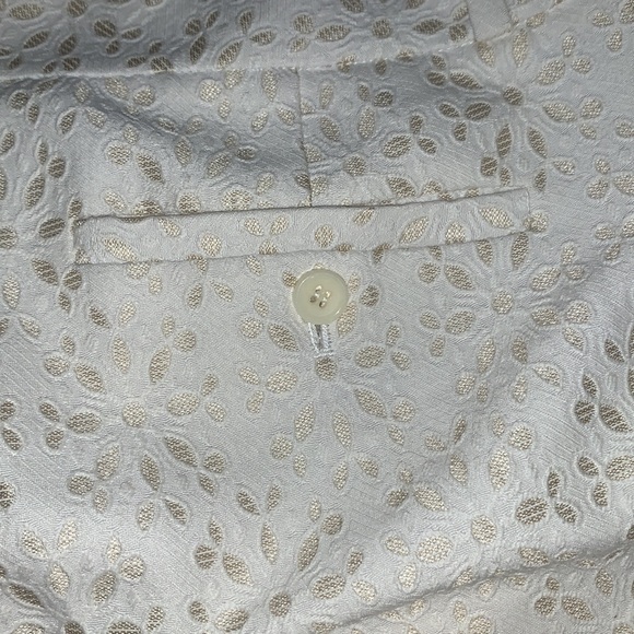 The Limited Drew Fit eyelet cropped pants - Picture 9 of 9